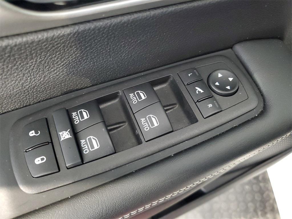 used 2024 Chrysler Pacifica car, priced at $41,799