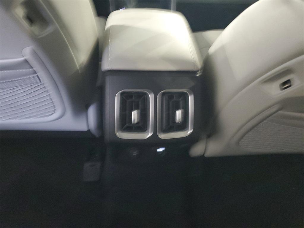 used 2022 Kia Sorento car, priced at $23,249