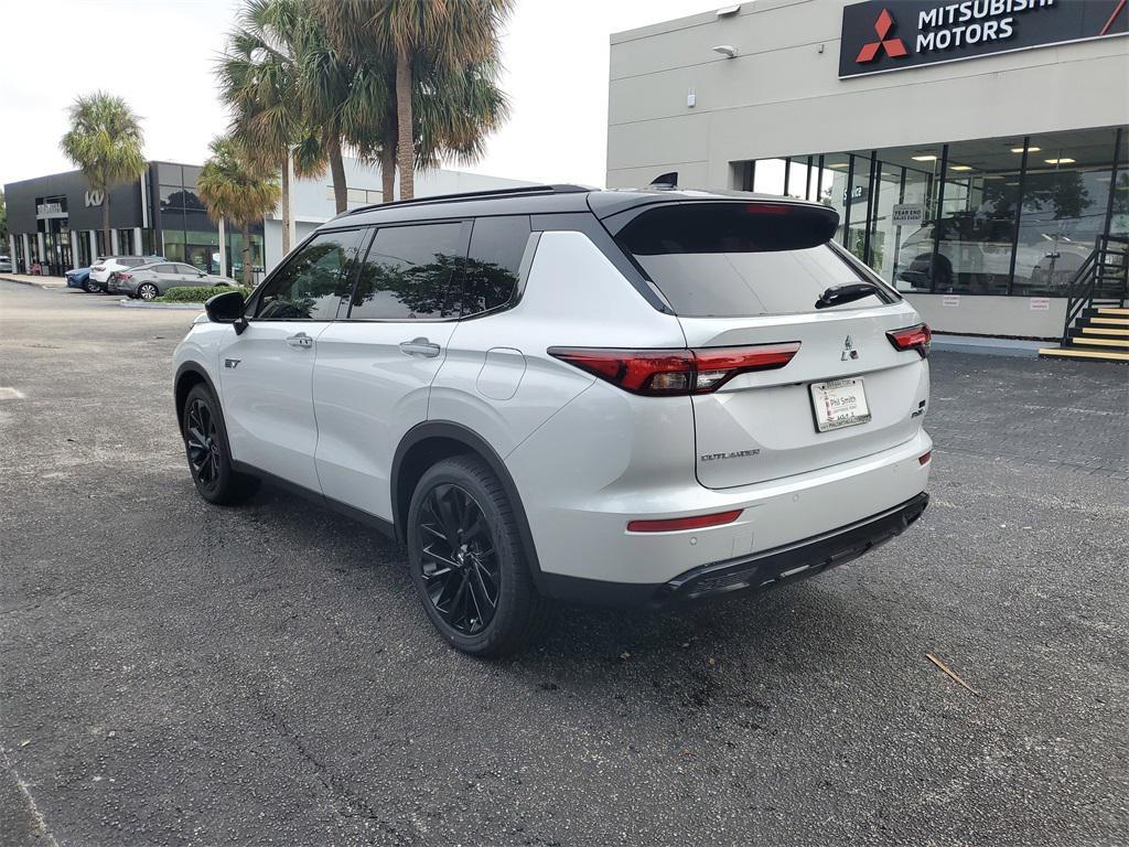 new 2025 Mitsubishi Outlander PHEV car, priced at $46,823