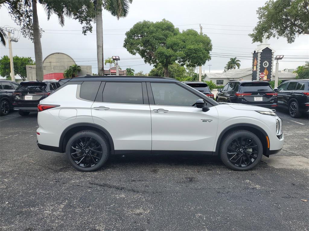 new 2025 Mitsubishi Outlander PHEV car, priced at $46,823