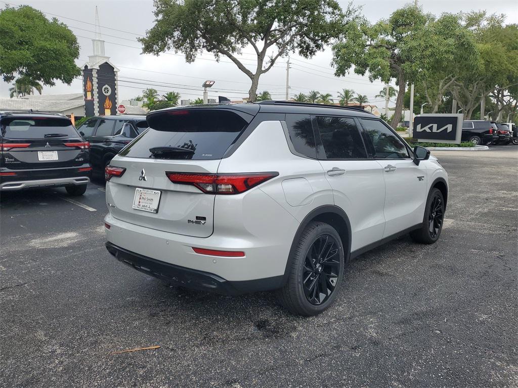 new 2025 Mitsubishi Outlander PHEV car, priced at $46,823