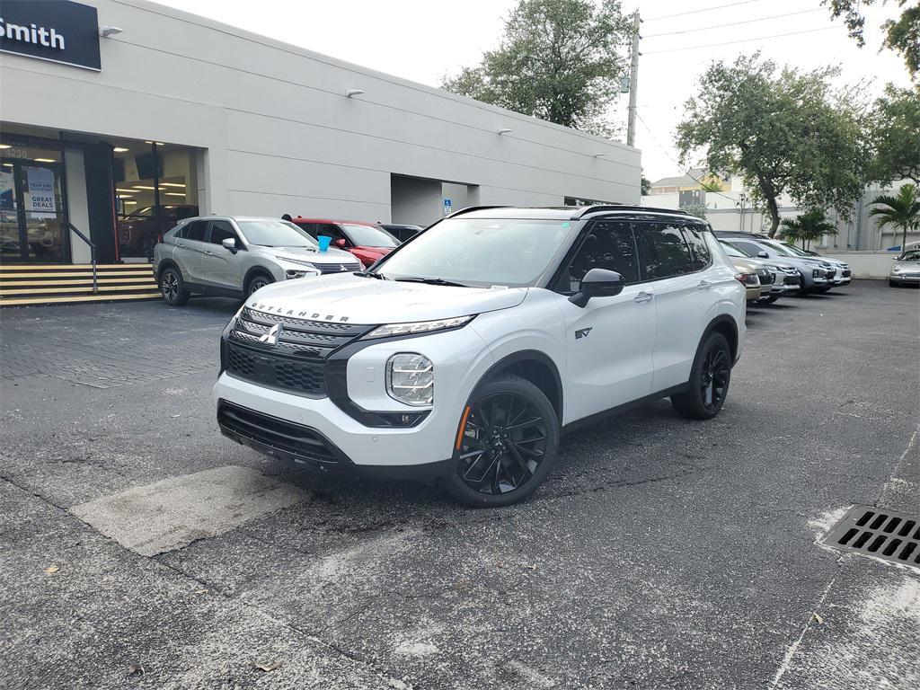 new 2025 Mitsubishi Outlander PHEV car, priced at $46,823