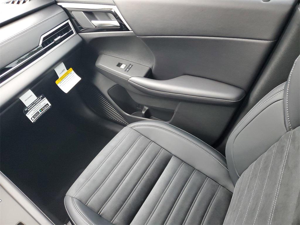 new 2025 Mitsubishi Outlander PHEV car, priced at $47,208