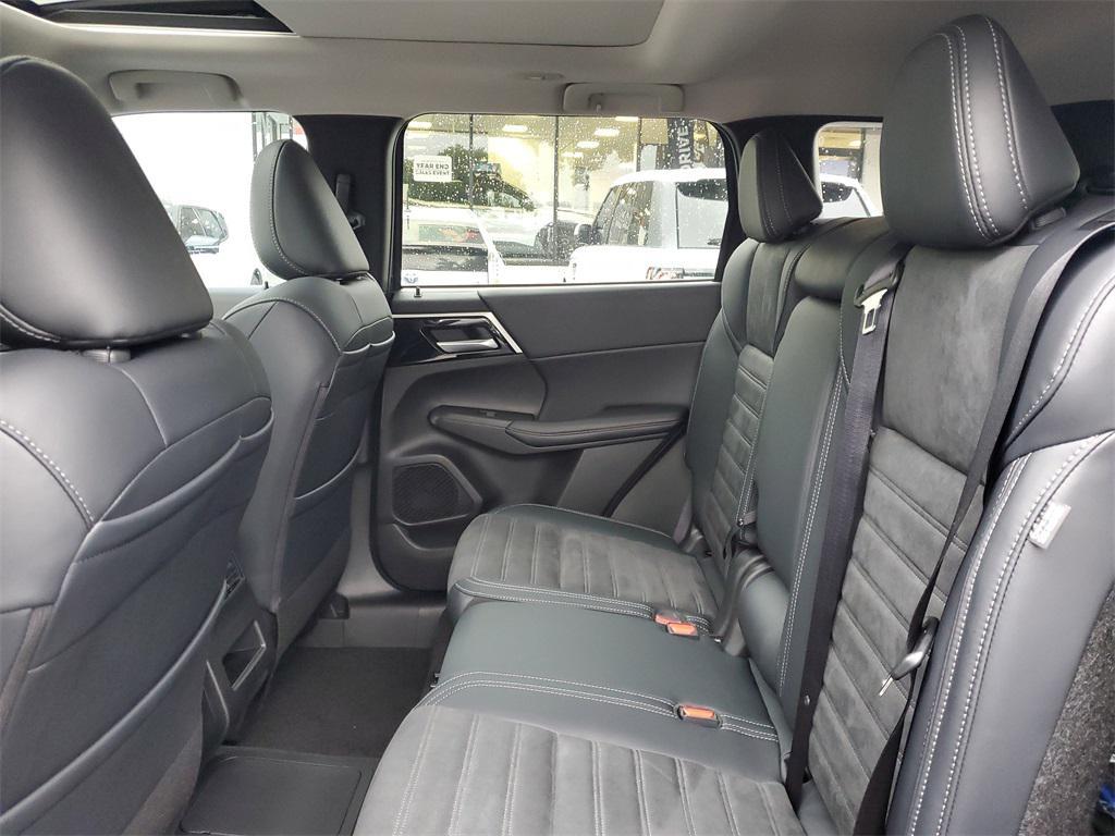 new 2025 Mitsubishi Outlander PHEV car, priced at $47,208