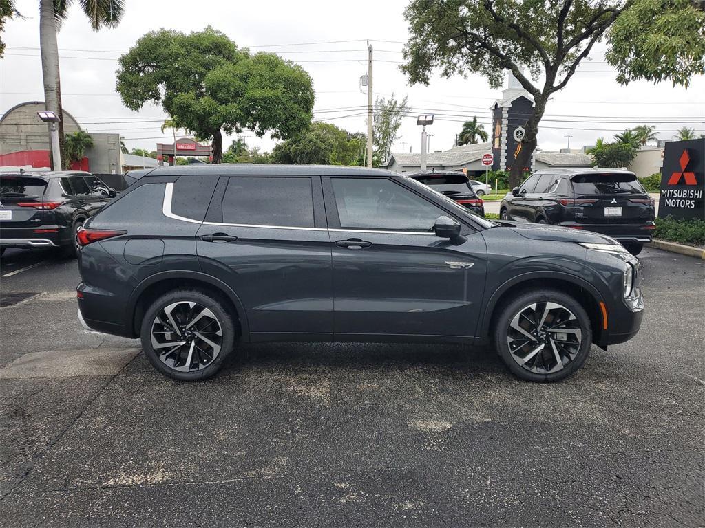 new 2025 Mitsubishi Outlander PHEV car, priced at $47,208