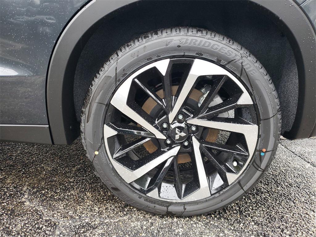 new 2025 Mitsubishi Outlander PHEV car, priced at $47,208