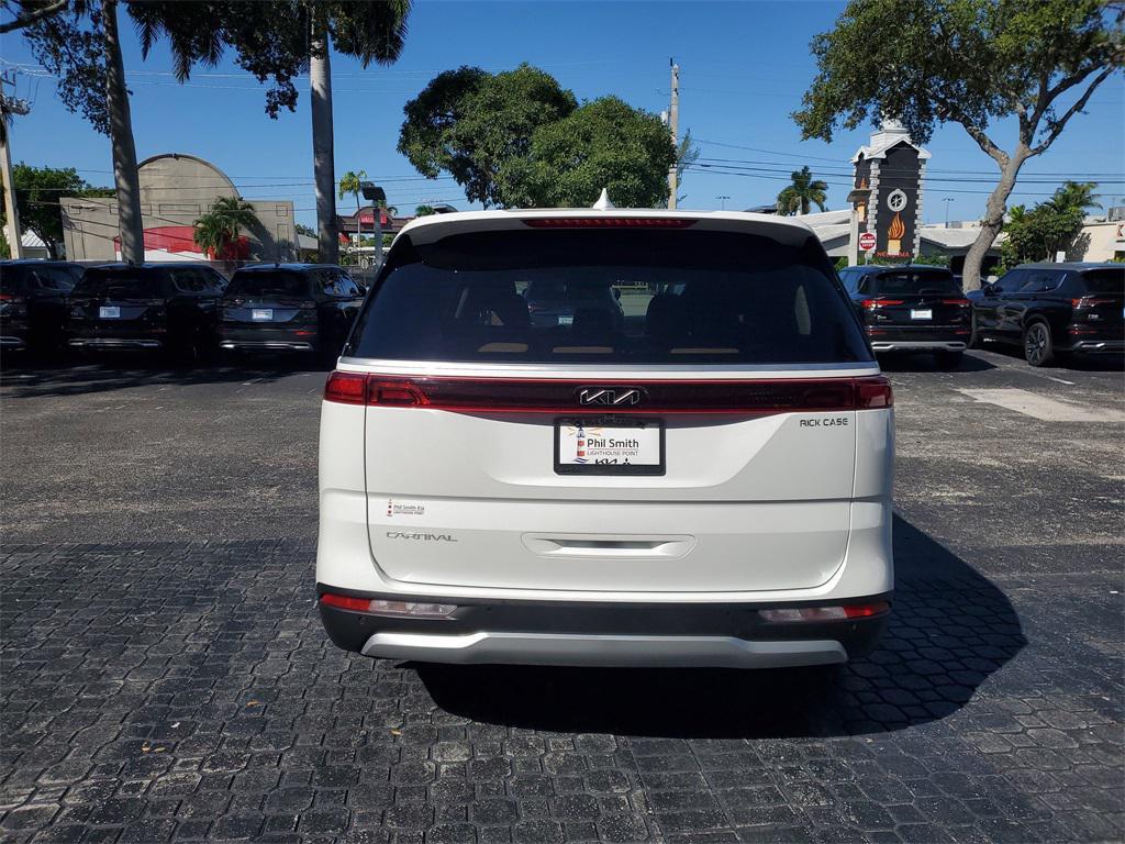 used 2024 Kia Carnival car, priced at $32,775