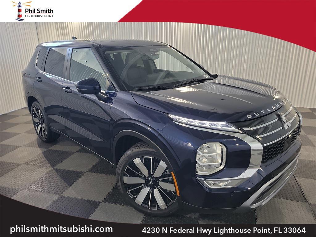 new 2025 Mitsubishi Outlander car, priced at $39,305