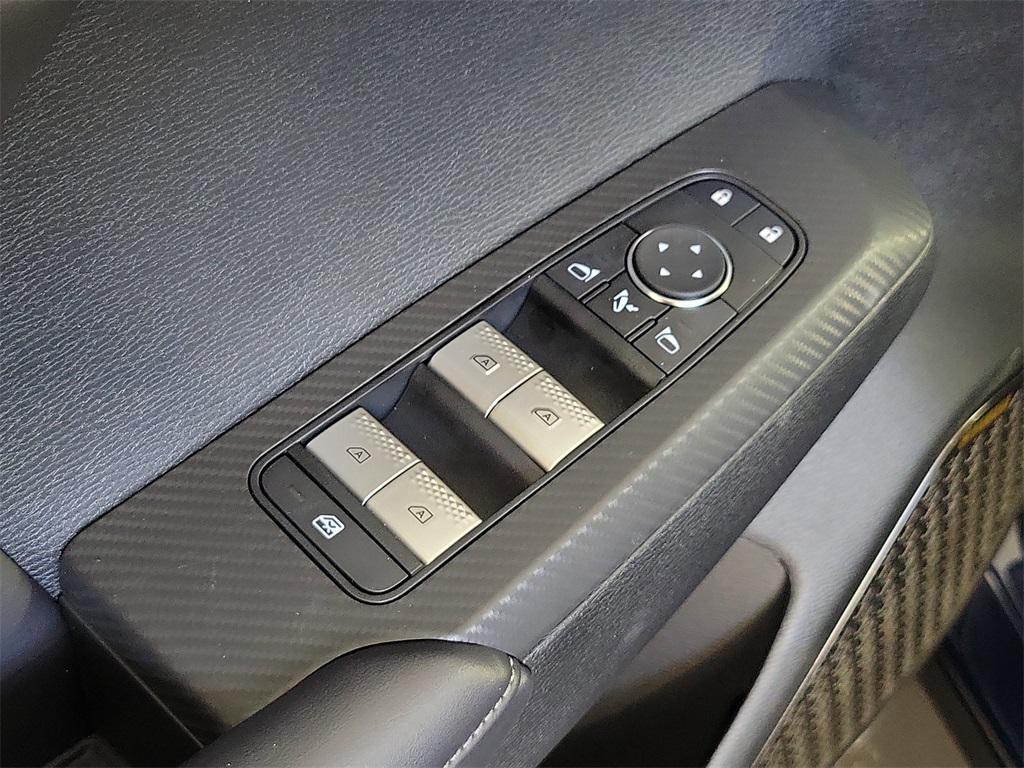 new 2025 Mitsubishi Outlander car, priced at $39,305