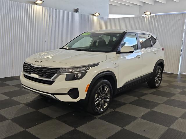 used 2023 Kia Seltos car, priced at $19,303