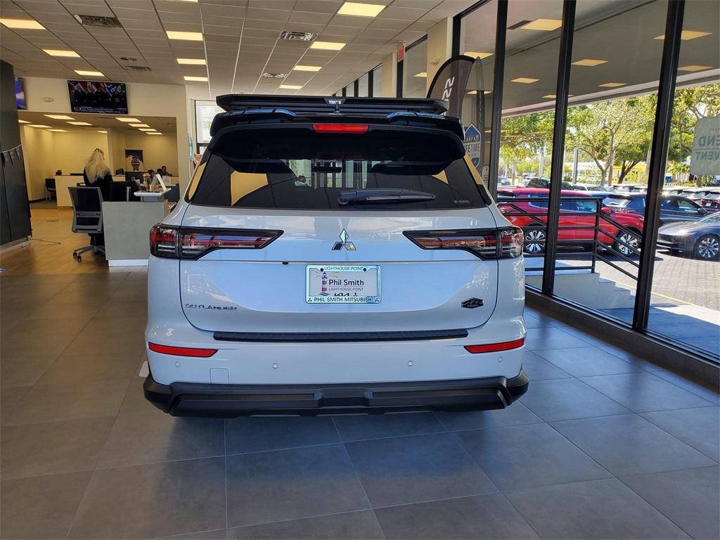 new 2025 Mitsubishi Outlander car, priced at $40,803