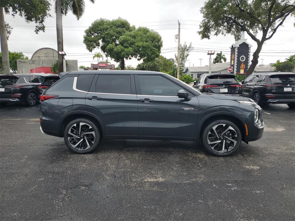 new 2025 Mitsubishi Outlander PHEV car, priced at $47,208
