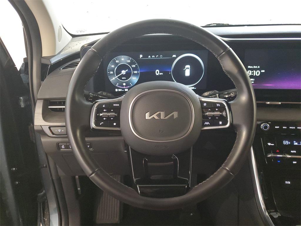used 2024 Kia Carnival car, priced at $38,849
