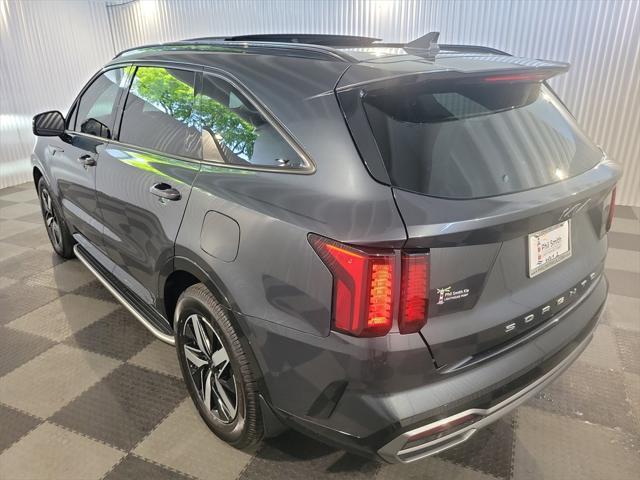 used 2022 Kia Sorento car, priced at $28,299