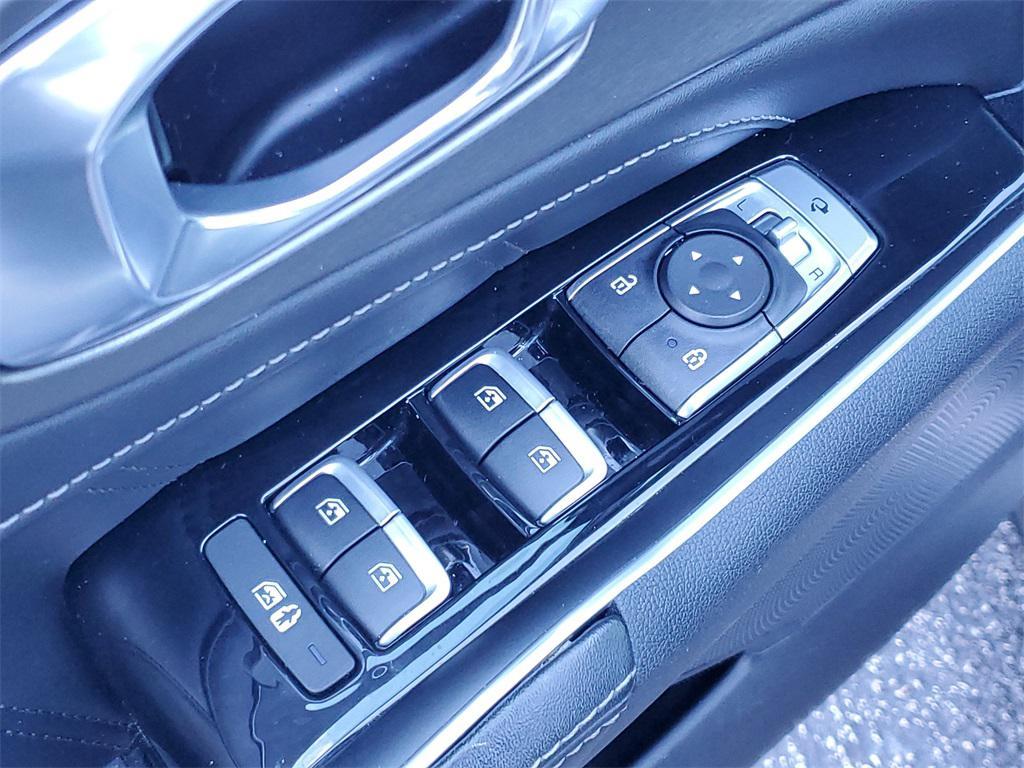 used 2023 Kia Sorento car, priced at $24,495