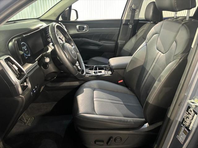 used 2023 Kia Sorento car, priced at $26,995