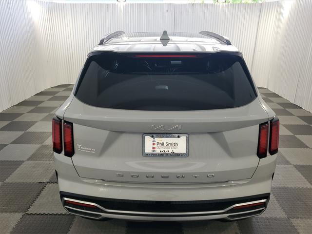 used 2022 Kia Sorento car, priced at $24,995