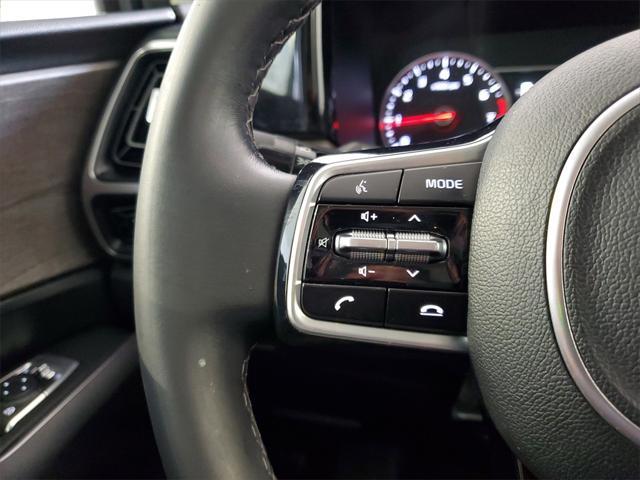 used 2022 Kia Sorento car, priced at $24,995