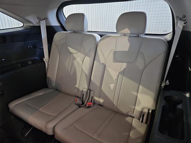 used 2022 Kia Sorento car, priced at $22,799