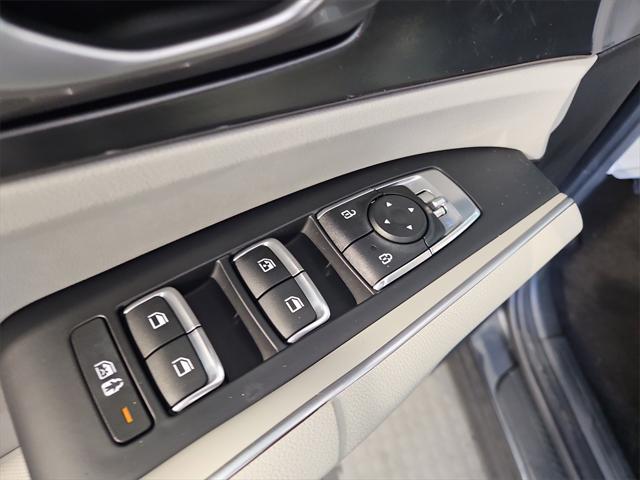 used 2022 Kia Sorento car, priced at $22,799