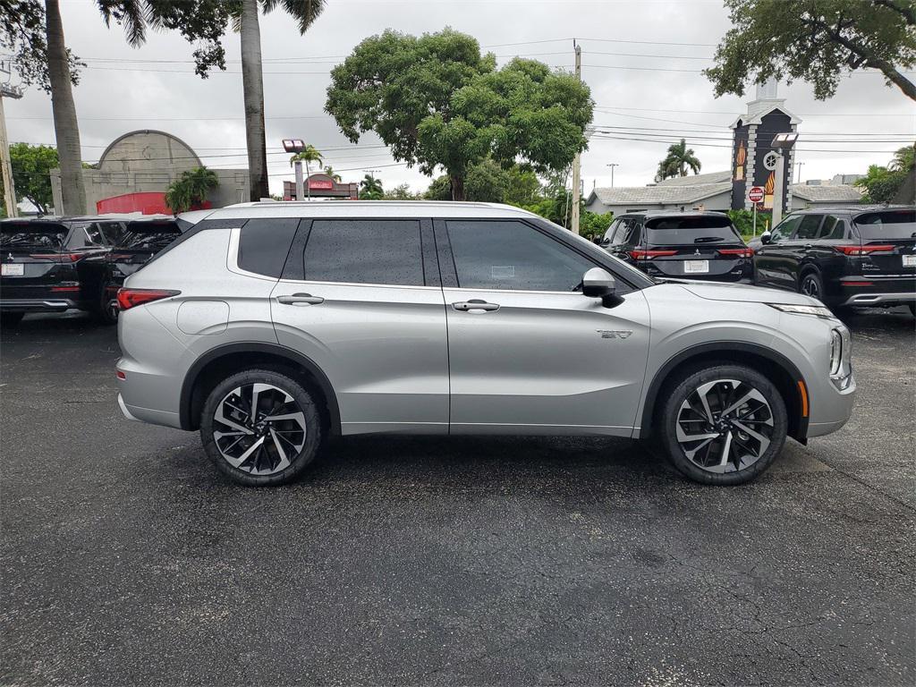 new 2025 Mitsubishi Outlander PHEV car, priced at $48,642