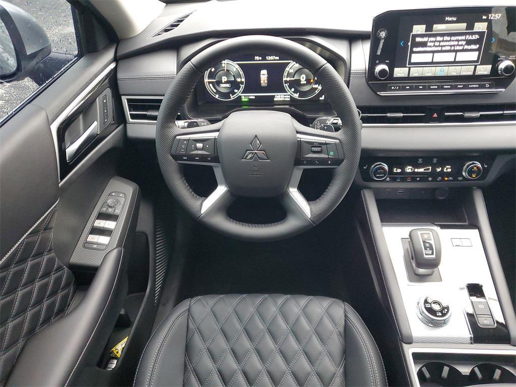 new 2025 Mitsubishi Outlander PHEV car, priced at $48,642