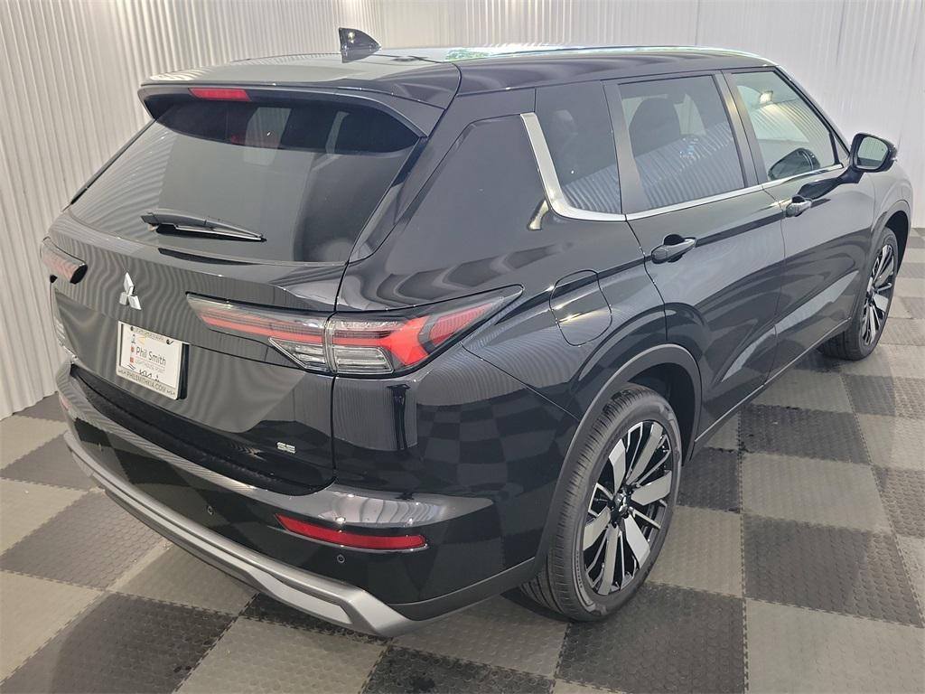 new 2025 Mitsubishi Outlander car, priced at $39,295