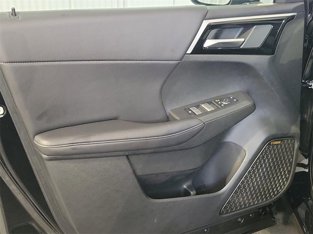 new 2025 Mitsubishi Outlander car, priced at $39,295