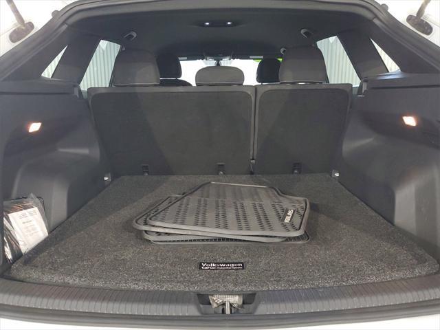 used 2021 Volkswagen Atlas Cross Sport car, priced at $19,649