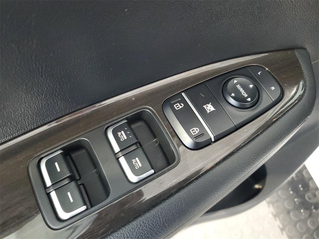 used 2020 Kia Optima car, priced at $17,499