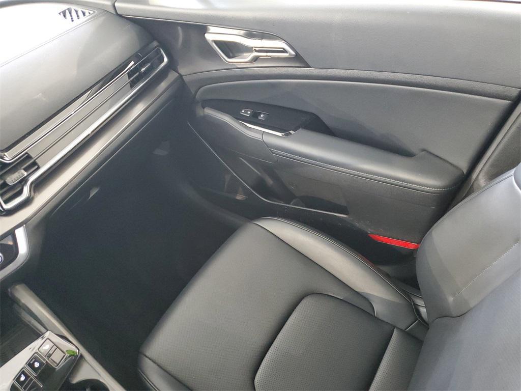 used 2023 Kia Sportage Hybrid car, priced at $20,449