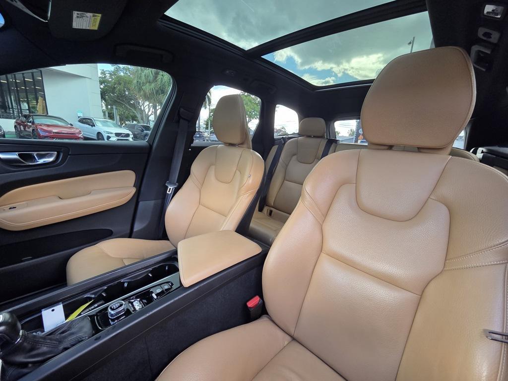used 2020 Volvo XC60 car, priced at $21,949