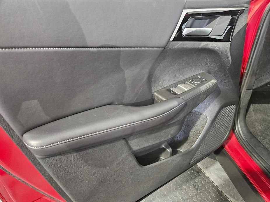 new 2024 Mitsubishi Outlander PHEV car, priced at $45,970
