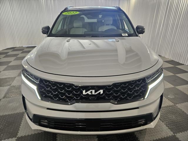 used 2022 Kia Sorento car, priced at $30,244