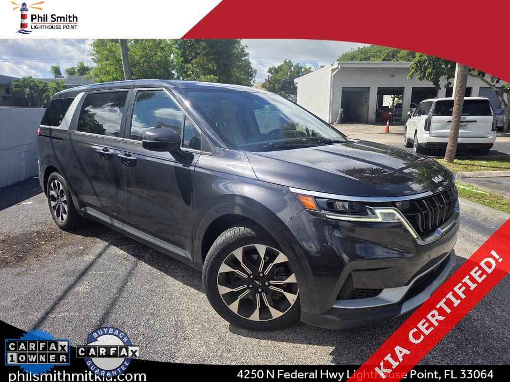used 2024 Kia Carnival car, priced at $32,299