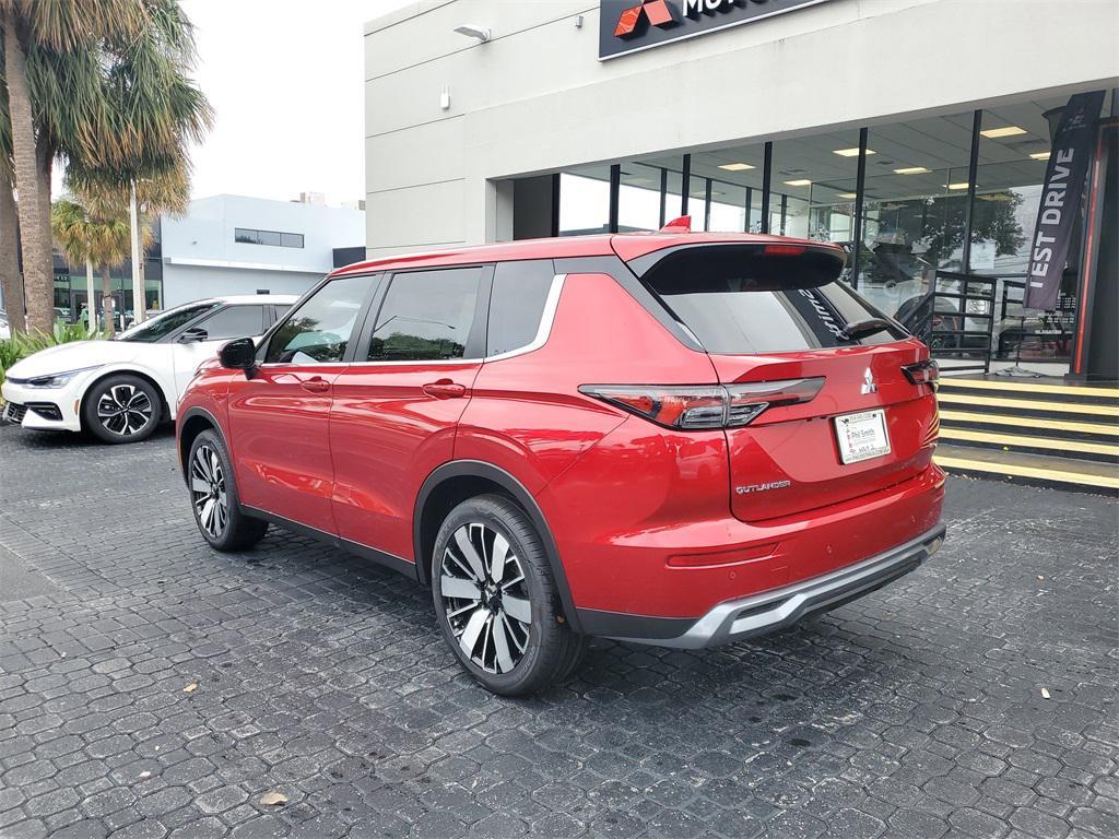 new 2025 Mitsubishi Outlander car, priced at $38,538