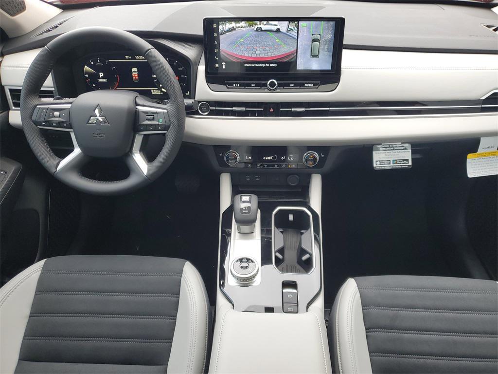 new 2025 Mitsubishi Outlander car, priced at $38,538