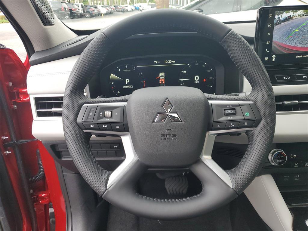 new 2025 Mitsubishi Outlander car, priced at $38,538