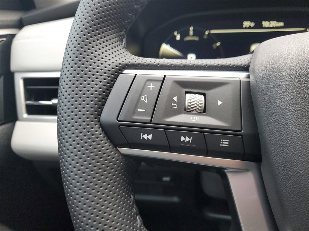 new 2025 Mitsubishi Outlander car, priced at $38,538