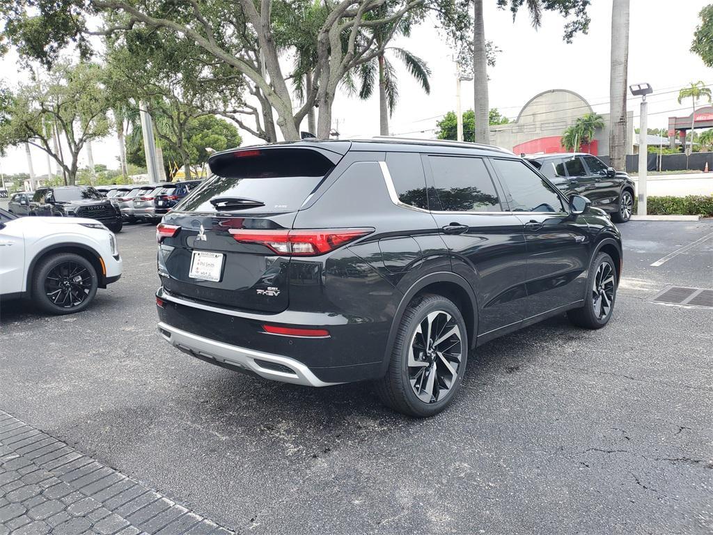 new 2025 Mitsubishi Outlander PHEV car, priced at $49,172