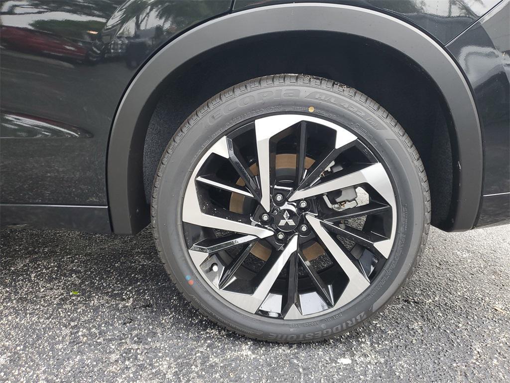 new 2025 Mitsubishi Outlander PHEV car, priced at $49,172