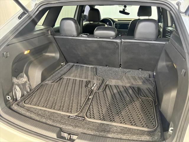 used 2021 Volkswagen Atlas Cross Sport car, priced at $21,499