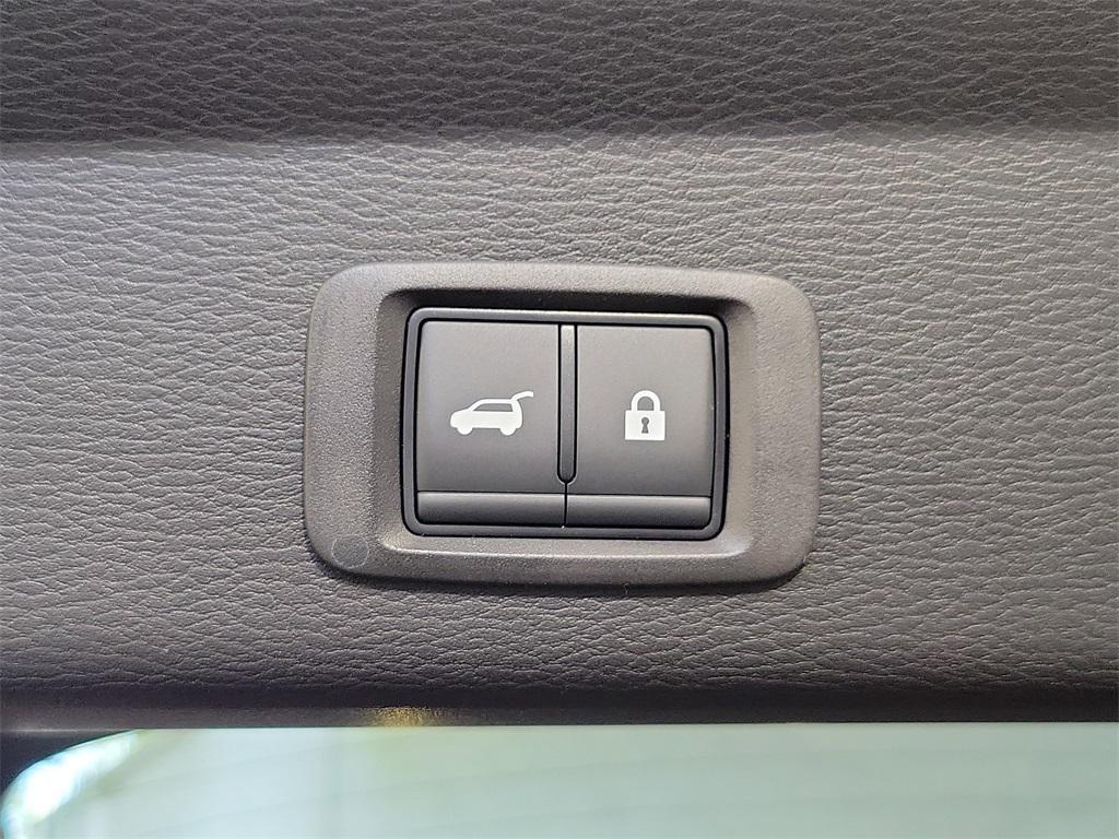 new 2025 Mitsubishi Outlander car, priced at $41,910