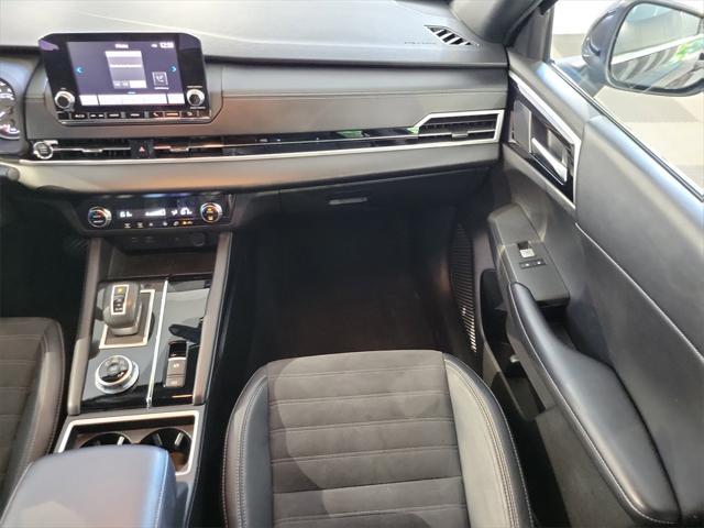 used 2022 Mitsubishi Outlander car, priced at $21,899