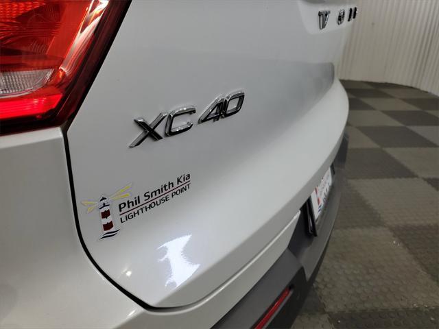 used 2021 Volvo XC40 car, priced at $24,799