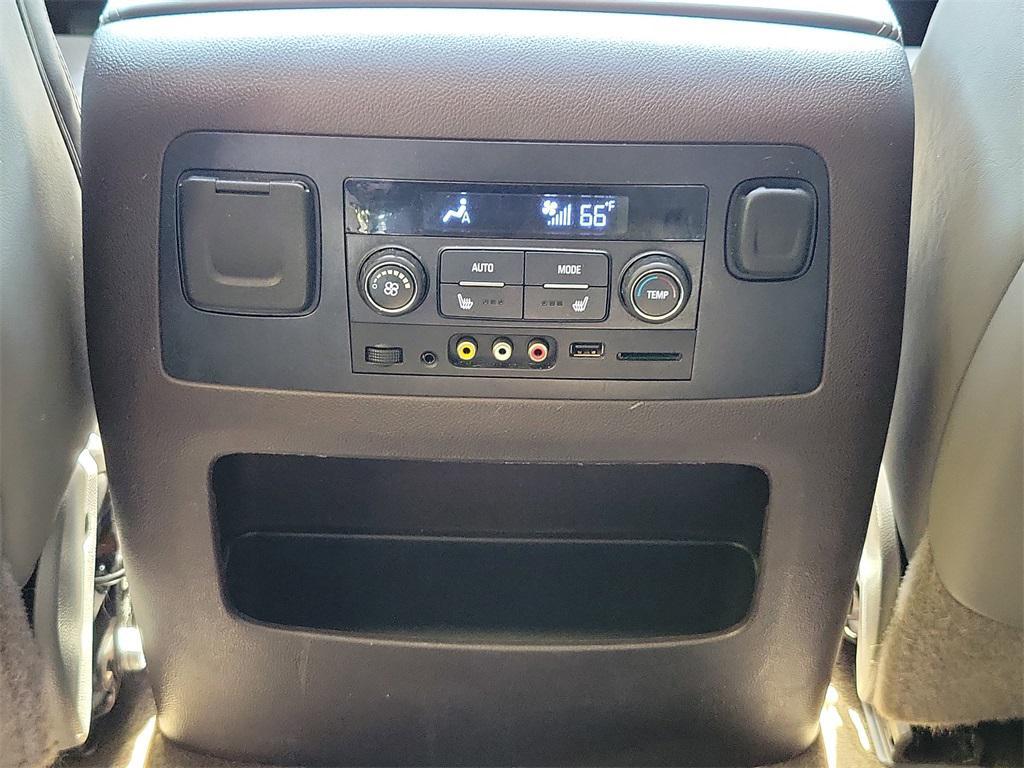 used 2015 GMC Yukon car, priced at $21,998