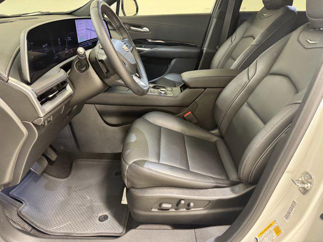 used 2024 Cadillac XT4 car, priced at $34,999