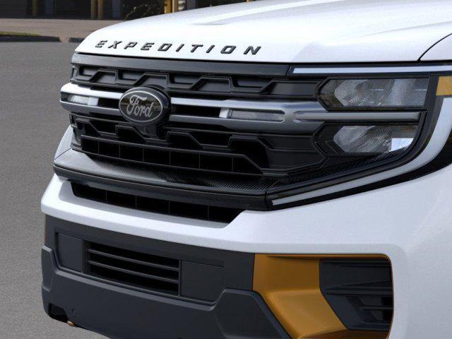 new 2025 Ford Expedition car, priced at $80,021