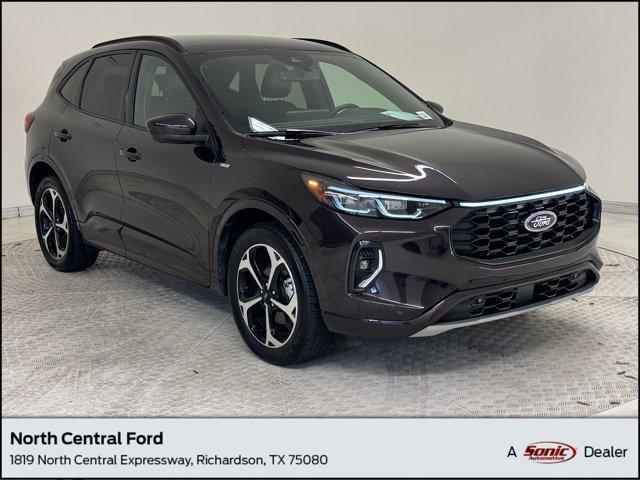 used 2023 Ford Escape car, priced at $26,999