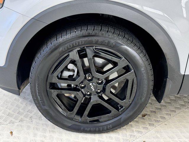 used 2024 Kia Telluride car, priced at $37,999